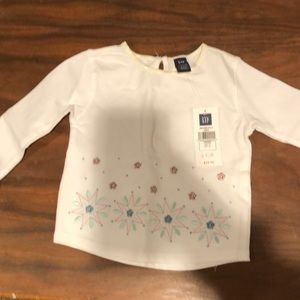 Gap Long Sleeve
